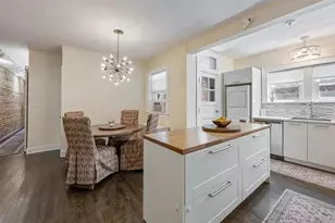 927 Hinman Ave, Evanston, IL 60202 - Photo 16