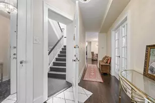 927 Hinman Ave, Evanston, IL 60202 - Photo 4
