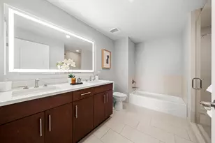 850 N Lake Shore Dr, Chicago, IL 60611 - Photo 18