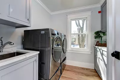422 Ames Street, Libertyville, IL 60048 - Photo 8