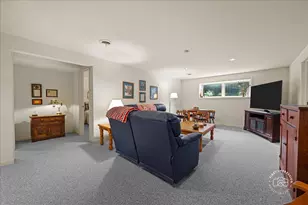 16 Glengarry Ln, Sugar Grove, IL 60554 - Photo 22
