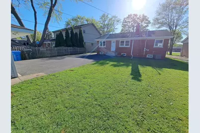 307 N Fairview Avenue, Mount Prospect, IL 60056 - Photo 16