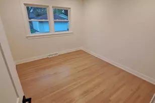 307 N Fairview Ave, Mount Prospect, IL 60056 - Photo 10