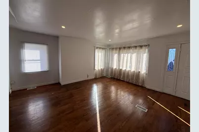 732 N Dearborn Avenue, Kankakee, IL 60901 - Photo 8