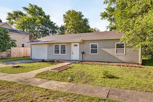 403 W James St, Dwight, IL 60420 - Photo 1