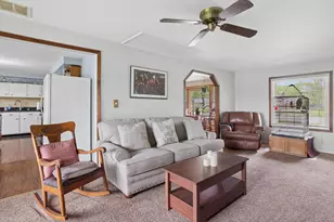 932 W Weathersfield Way, Schaumburg, IL 60193 - Photo 12