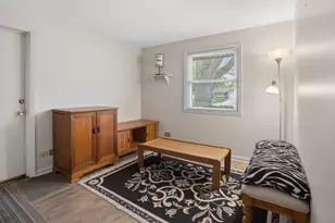 932 W Weathersfield Way, Schaumburg, IL 60193 - Photo 16