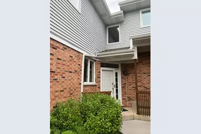 255 Charlotte Court, Cary, IL 60013 - Photo 2