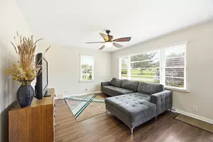 1112 Spruce St, Lake in the Hills, IL 60156 - Photo 4