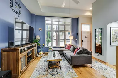 4915 W Gunnison Street #D, Chicago, IL 60630 - Photo 4