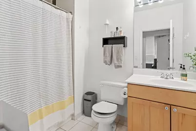 421 W Huron Street #1009, Chicago, IL 60654 - Photo 18