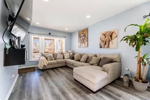 9020 S Carpenter St, Chicago, IL 60620 - Photo 6
