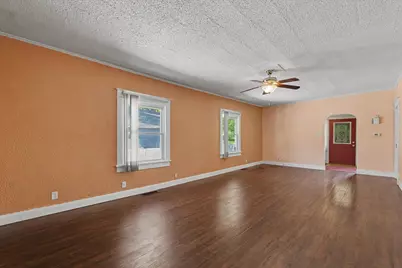 518 W Harrison Street, Villa Grove, IL 61956 - Photo 8
