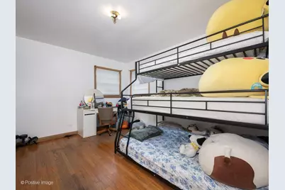 2630 W Estes Avenue, Chicago, IL 60645 - Photo 6