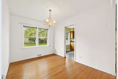 814 S Chestnut Avenue, Arlington Heights, IL 60005 - Photo 12