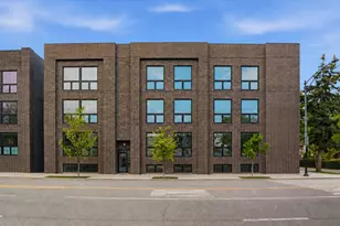5830 N Lincoln Ave, Chicago, IL 60659 - Photo 1
