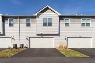482 Comstock Rd Rd, South Elgin, IL 60177 - Photo 2