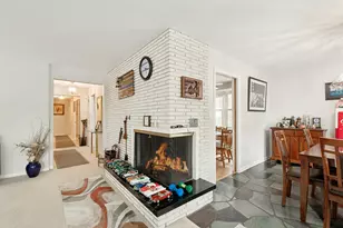 2225 W Touhy Ave, Chicago, IL 60645 - Photo 10