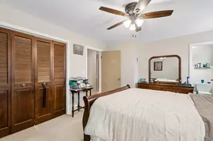 2225 W Touhy Ave, Chicago, IL 60645 - Photo 24