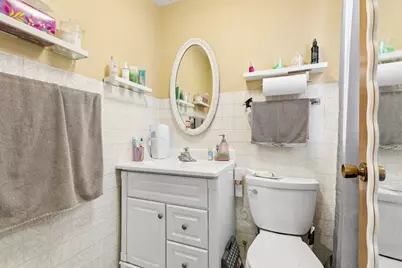 2225 W Touhy Avenue, Chicago, IL 60645 - Photo 42
