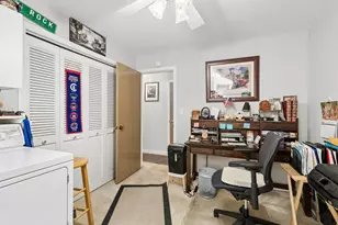 2225 W Touhy Ave, Chicago, IL 60645 - Photo 16