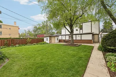 2225 W Touhy Avenue, Chicago, IL 60645 - Photo 64