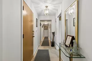 2225 W Touhy Ave, Chicago, IL 60645 - Photo 2