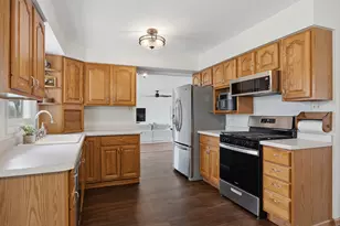 1818 Brickville Rd, Sycamore, IL 60178 - Photo 10