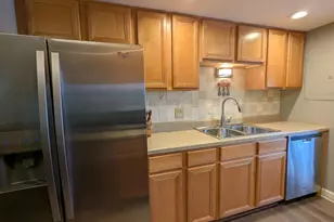6340 Americana Dr, Willowbrook, IL 60527 - Photo 2