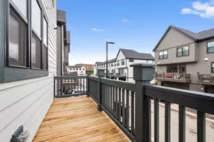 6417 Main St, Morton Grove, IL 60053 - Photo 22