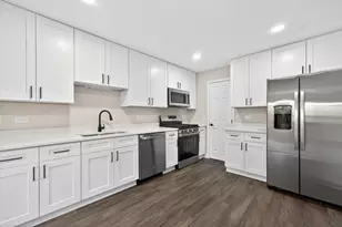 802 Butternut Ln, Mount Prospect, IL 60056 - Photo 12