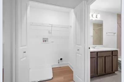 6425 Main Street, Morton Grove, IL 60053 - Photo 18