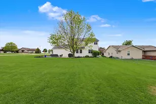 359 E Meuser Dr, Paxton, IL 60957 - Photo 38