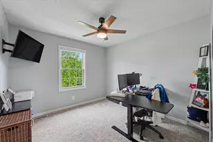 359 E Meuser Dr, Paxton, IL 60957 - Photo 24