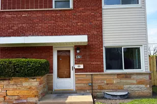 170 E Northwest Hwy, Des Plaines, IL 60016 - Photo 2