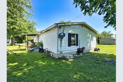 210 Park Avenue, Flora, IL 62839 - Photo 42
