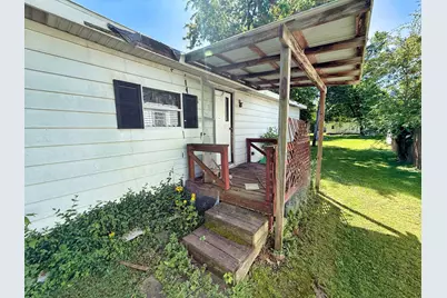 210 Park Avenue, Flora, IL 62839 - Photo 44