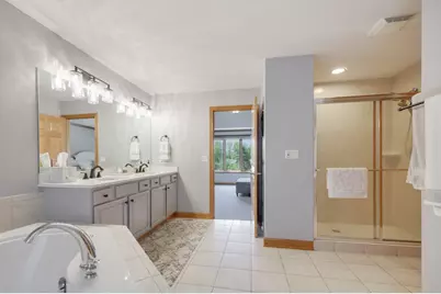 40W675 Stonebriar Lane, Elgin, IL 60124 - Photo 24