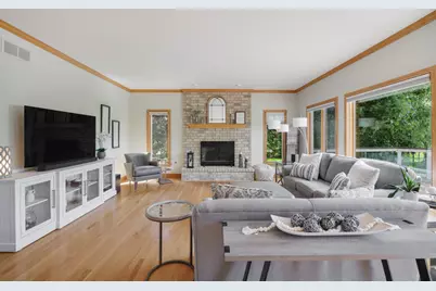 40W675 Stonebriar Lane, Elgin, IL 60124 - Photo 14
