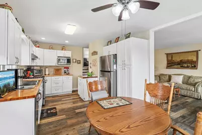 1117 Crescent Court, Round Lake Beach, IL 60073 - Photo 6