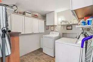 1117 Crescent Ct, Round Lake Beach, IL 60073 - Photo 20