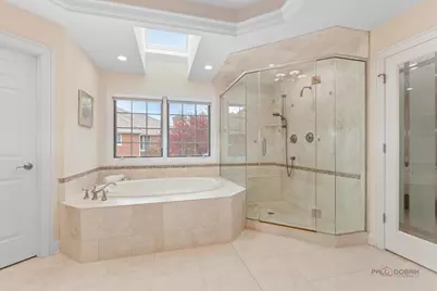 14805 Creekside Path, Libertyville, IL 60048 - Photo 22