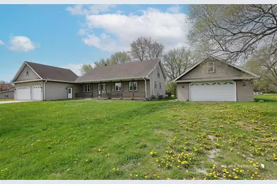 600 Meadow Lane, Winthrop Harbor, IL 60096 - Photo 2