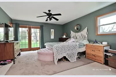 600 Meadow Lane, Winthrop Harbor, IL 60096 - Photo 12