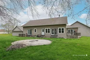 600 Meadow Ln, Winthrop Harbor, IL 60096 - Photo 26