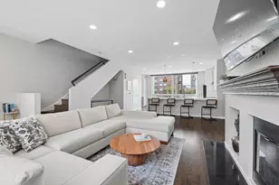 660 N Peoria St, Chicago, IL 60642 - Photo 6