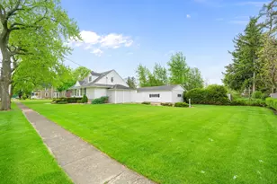 200 N Liberty St, Leland, IL 60531 - Photo 42