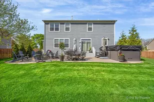 380 Fountain Ave, Elgin, IL 60124 - Photo 48