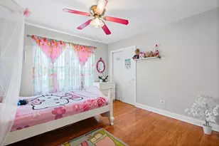 740 N Michigan St, Elmhurst, IL 60126 - Photo 14
