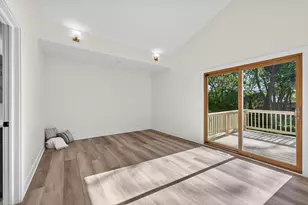 241 S Riverside Dr, Villa Park, IL 60181 - Photo 12